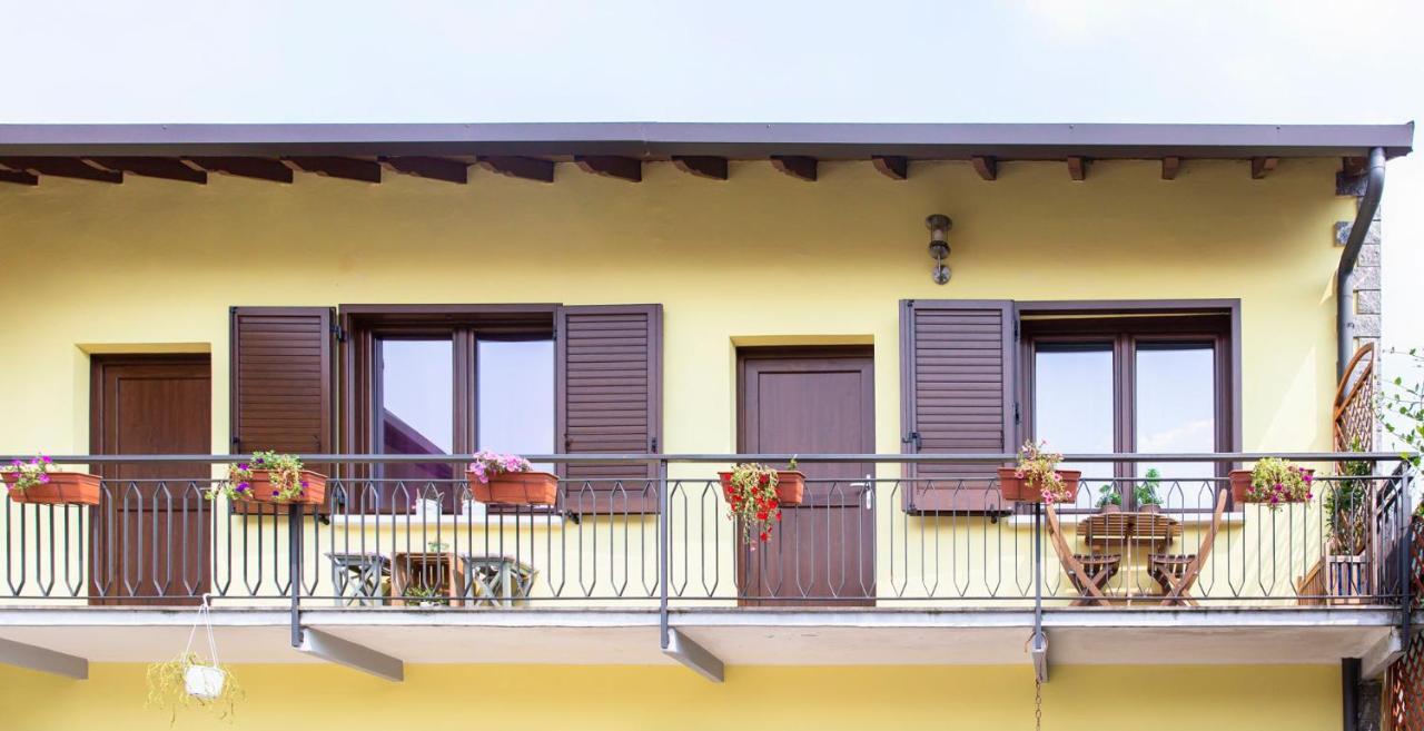 B&B La Corte Della Nonna Samarate Exterior photo